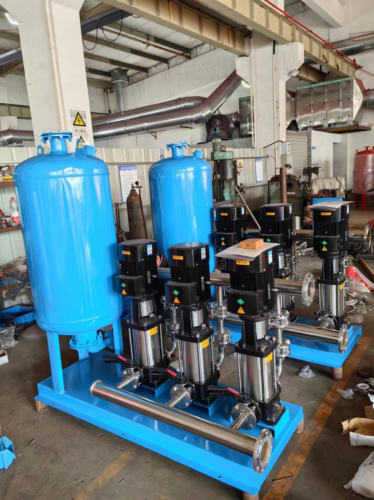 恒壓變頻供水設(shè)備，變頻加壓供水設(shè)備廠家，智能變頻給水設(shè)備